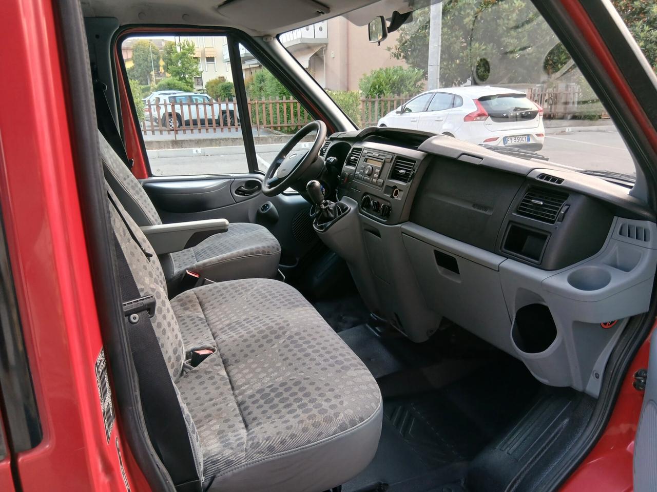 Ford Transit Tourneo 2.2 Cdti 86 cv 9 posti KIT distibuzione appena cambiato