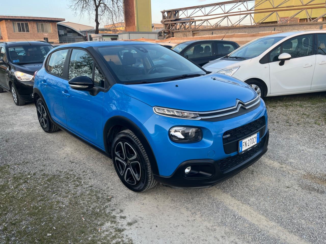 Citroen C3 PureTech 82 Shine 2018 1.2 BENZINA 84.000 KM