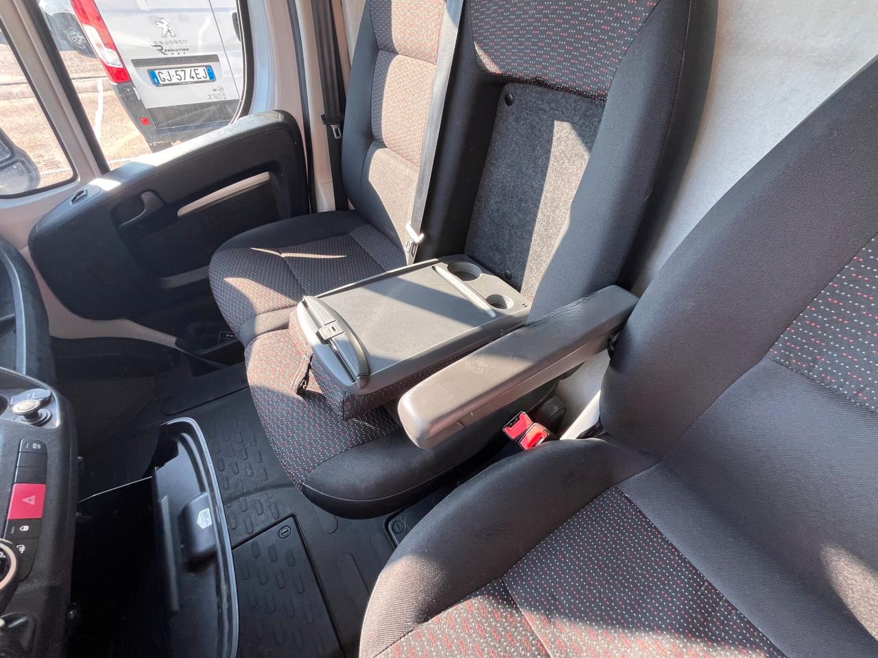 PEUGEOT BOXER 328 L1H1 2.2 BlueHDi 120 CV * FURGONE