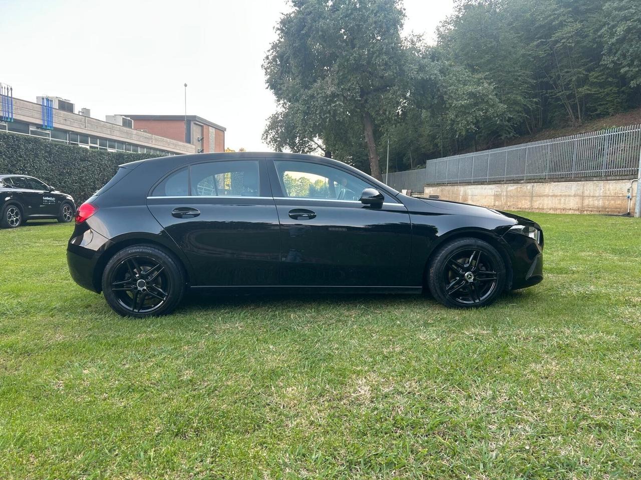 Mercedes-benz A 180 d Automatic Business 1.5CC 116CV ANNO 03/2019