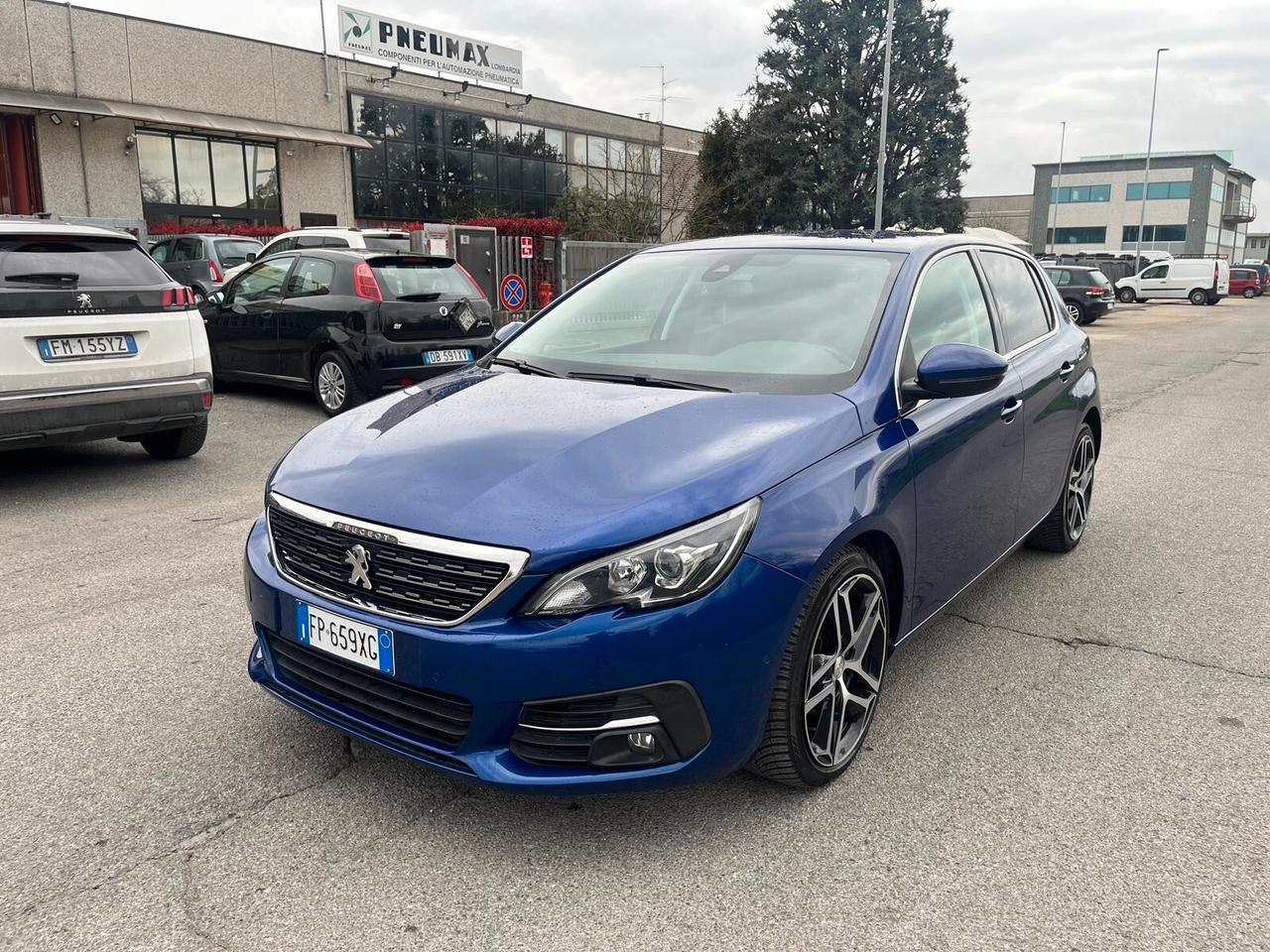 Peugeot 308 BlueHDi 120 S&S Allure