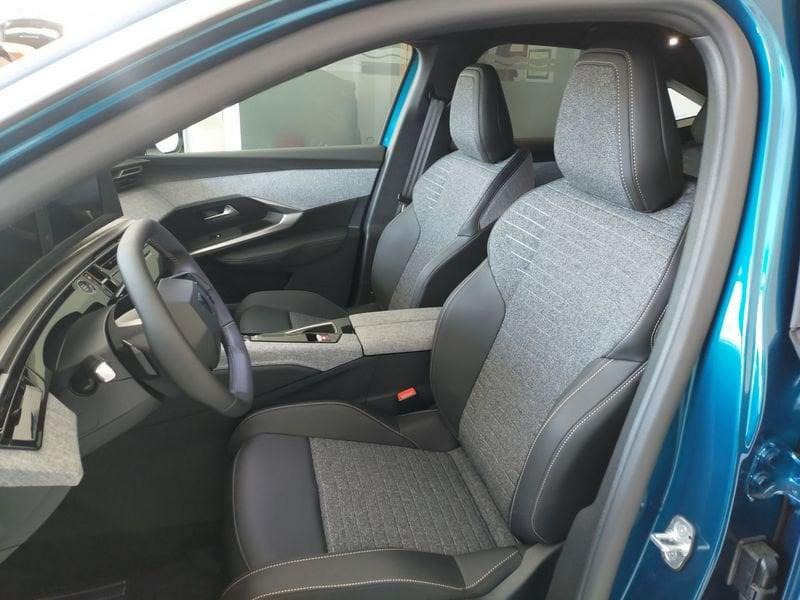 Peugeot 3008 Hybrid 136 cv (145 cv) e-DCS6 Allure KM0