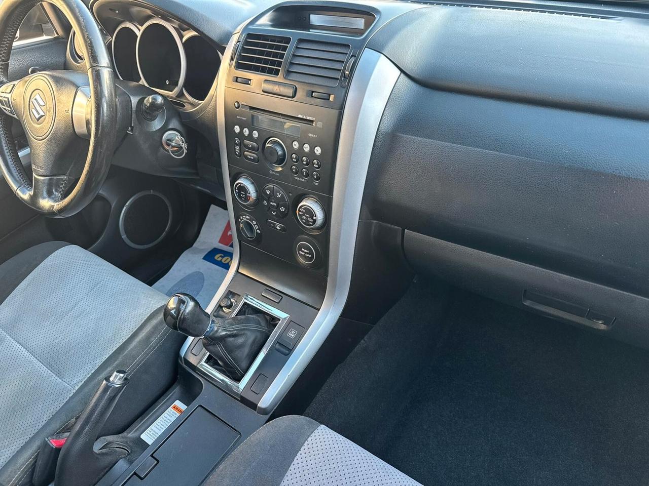 Suzuki Grand Vitara 1.9 DDiS 5 porte Executive Garanzia