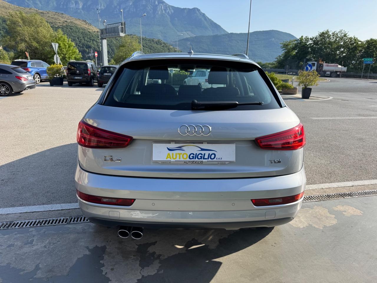 Audi Q3 2.0 TDI 120 CV Sport