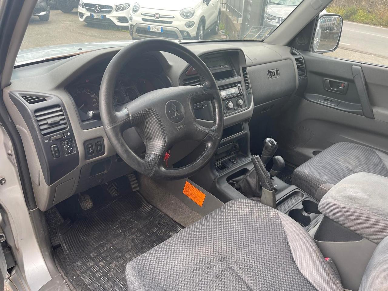 Mitsubishi Pajero 3.2 16V DI-D 3p. GLS2