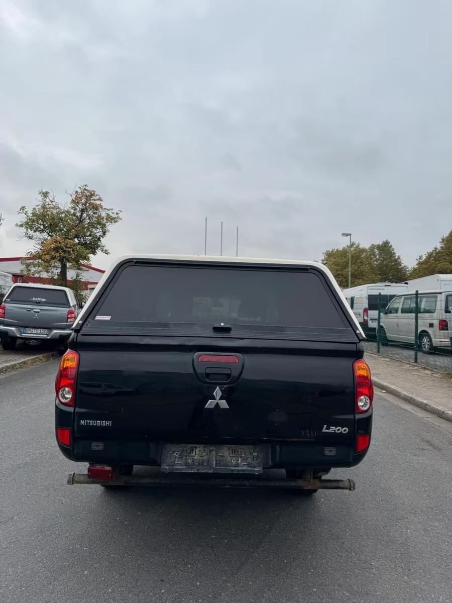 Mitsubishi L200 2.5 DI-D/136CV DC Invite DPF