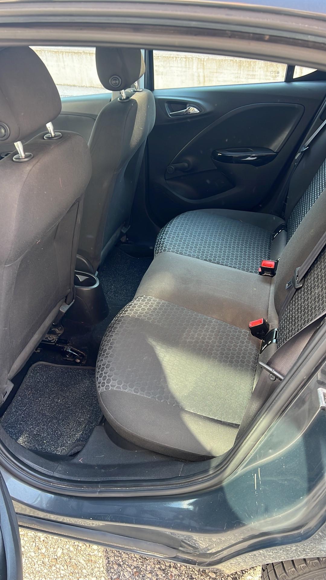 Opel Corsa 1.2 5 porte