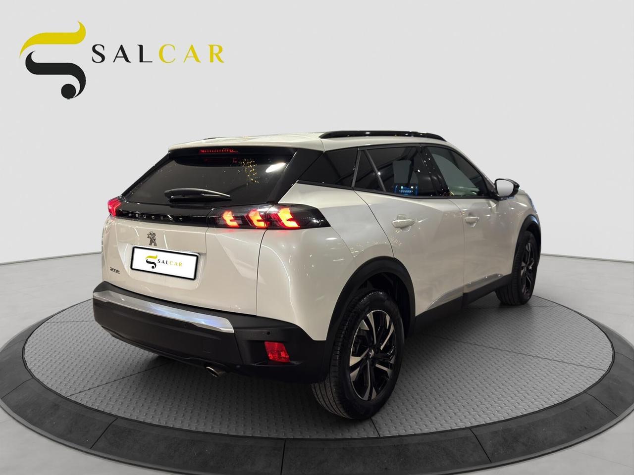 Peugeot 2008 1.5 bluehdi 130cv Allure Pack automatica 2023