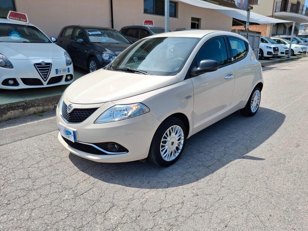 Lancia Ypsilon 1.2 5 porte GPL Ecochic - 2016