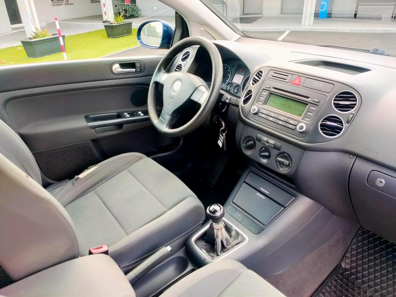 Volkswagen Golf Plus Golf 1.6 5p. Comfortline unico proprietario neopatentati