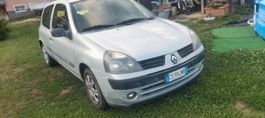 Renault Clio 1.2 cat 3 porte Confort Autentiche