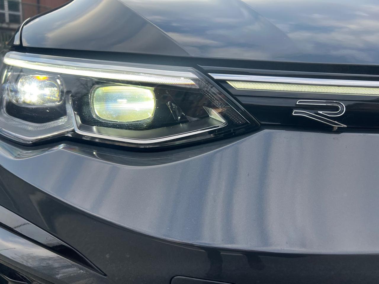 Volkswagen Golf R Line 1.5 eTSI MHEV #9260