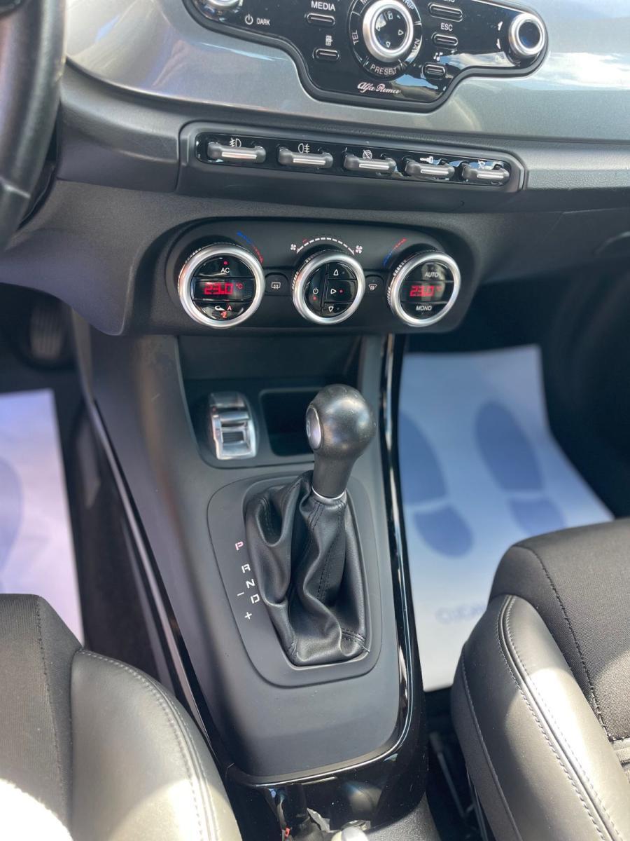 ALFA ROMEO - Giulietta - 2.0 JTDm-2 170 CV Exclusive