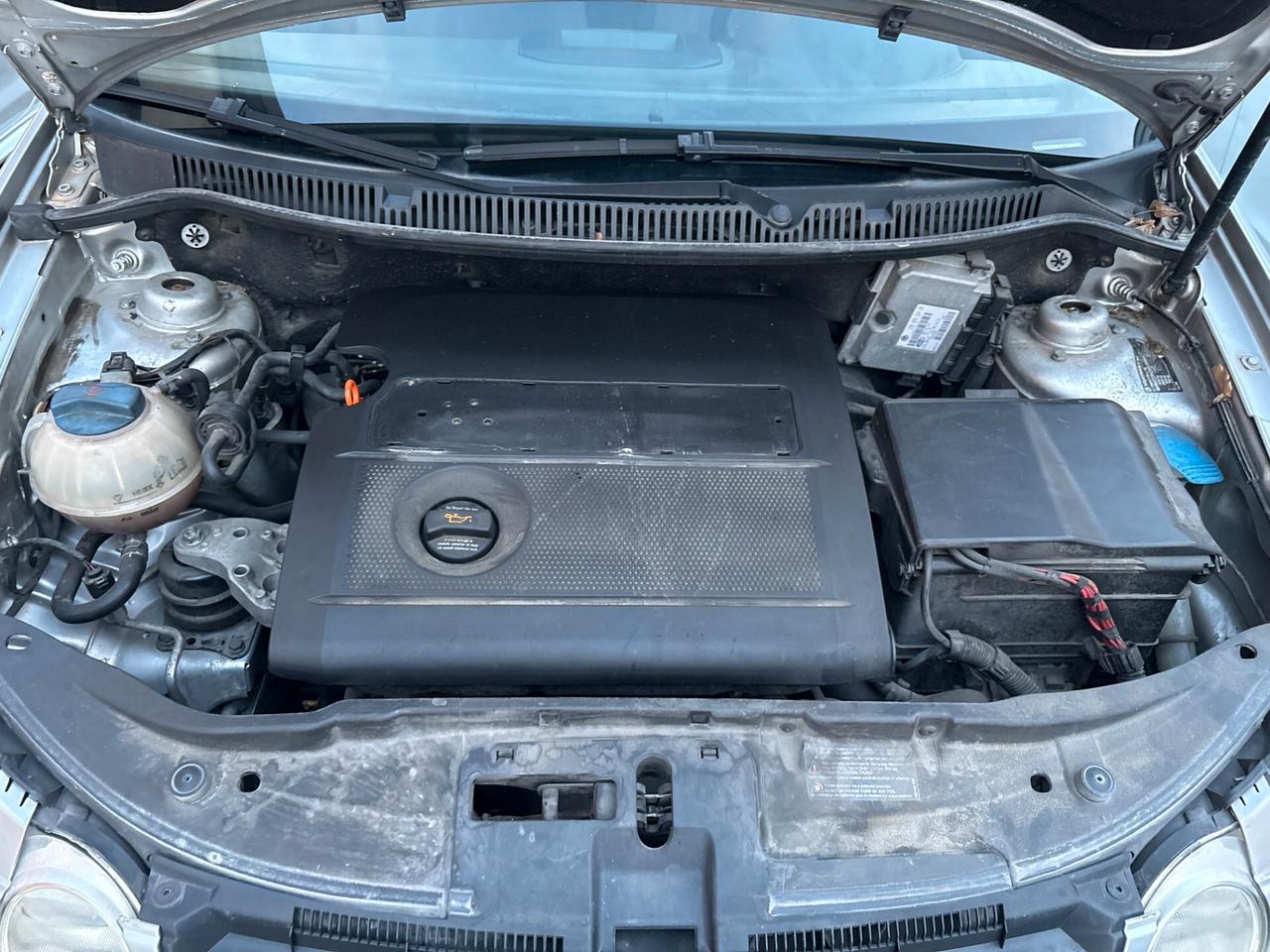 VW Polo 1.4 Benzina 75cv -5 porte.