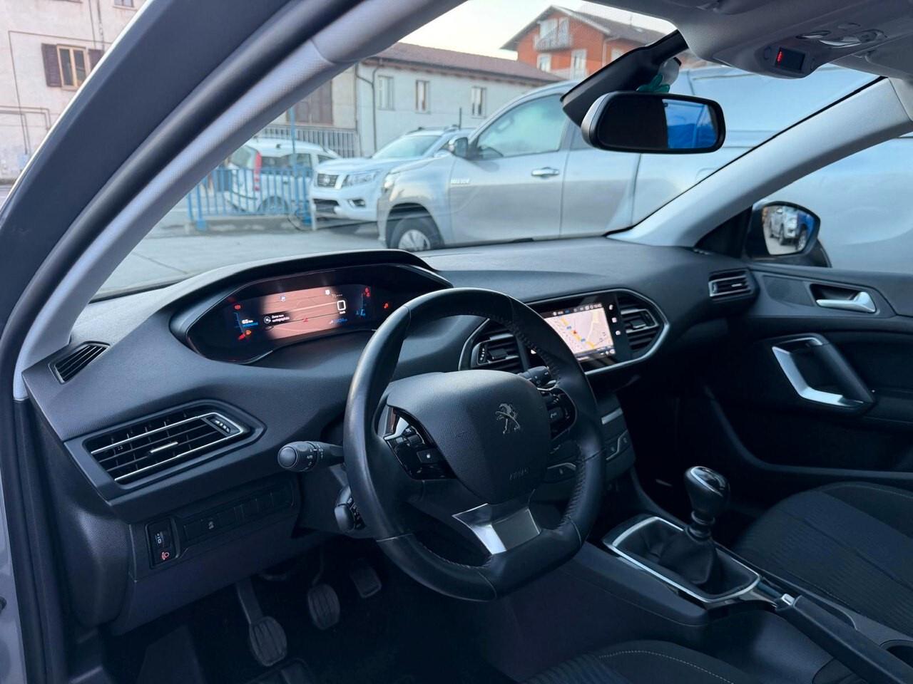 Peugeot 308 PureTech Turbo 130 S&S Active Pack