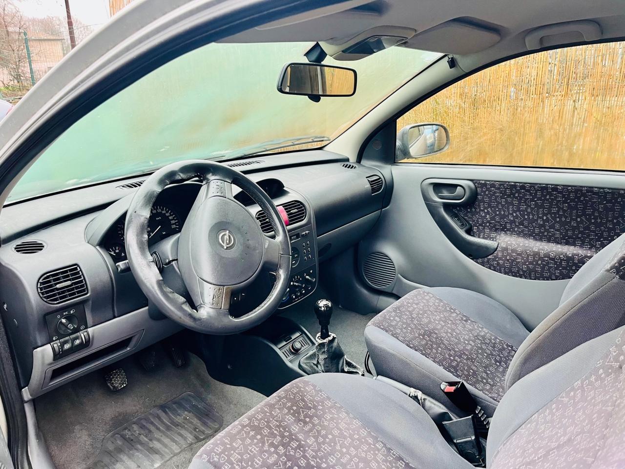 Opel Corsa 1.2i 16V cat 3 porte Elegance