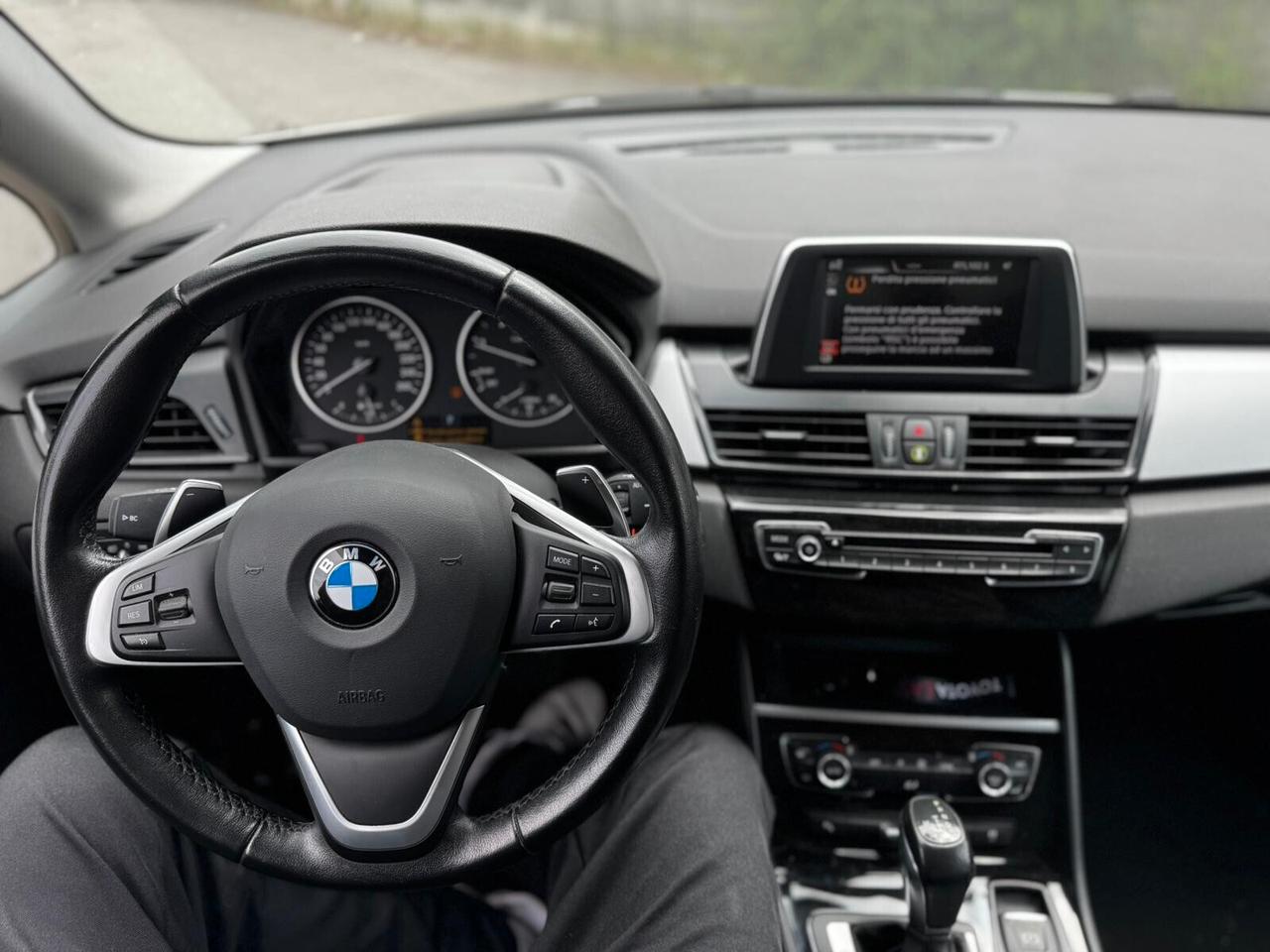 Bmw 2er Active Tourer 218d Luxury