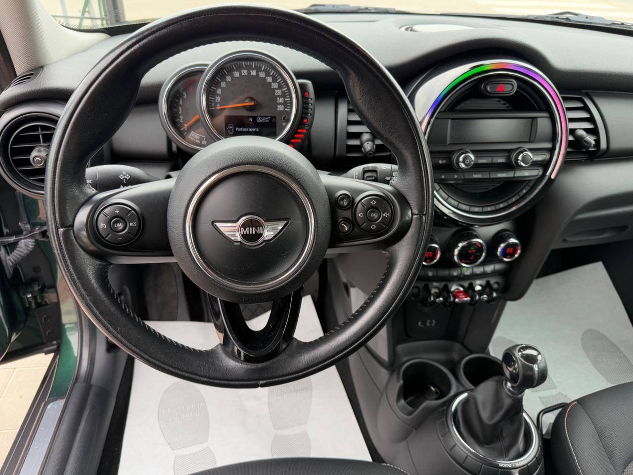 Mini 1.5 Cooper D 5 porte OK NEOPATENTATI EURO6