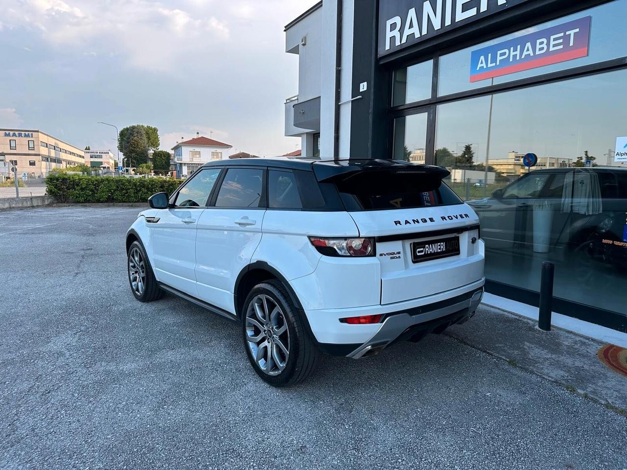Land Rover Range Rover Evoque Range Rover Evoque 2.2 Sd4 5p. Dynamic