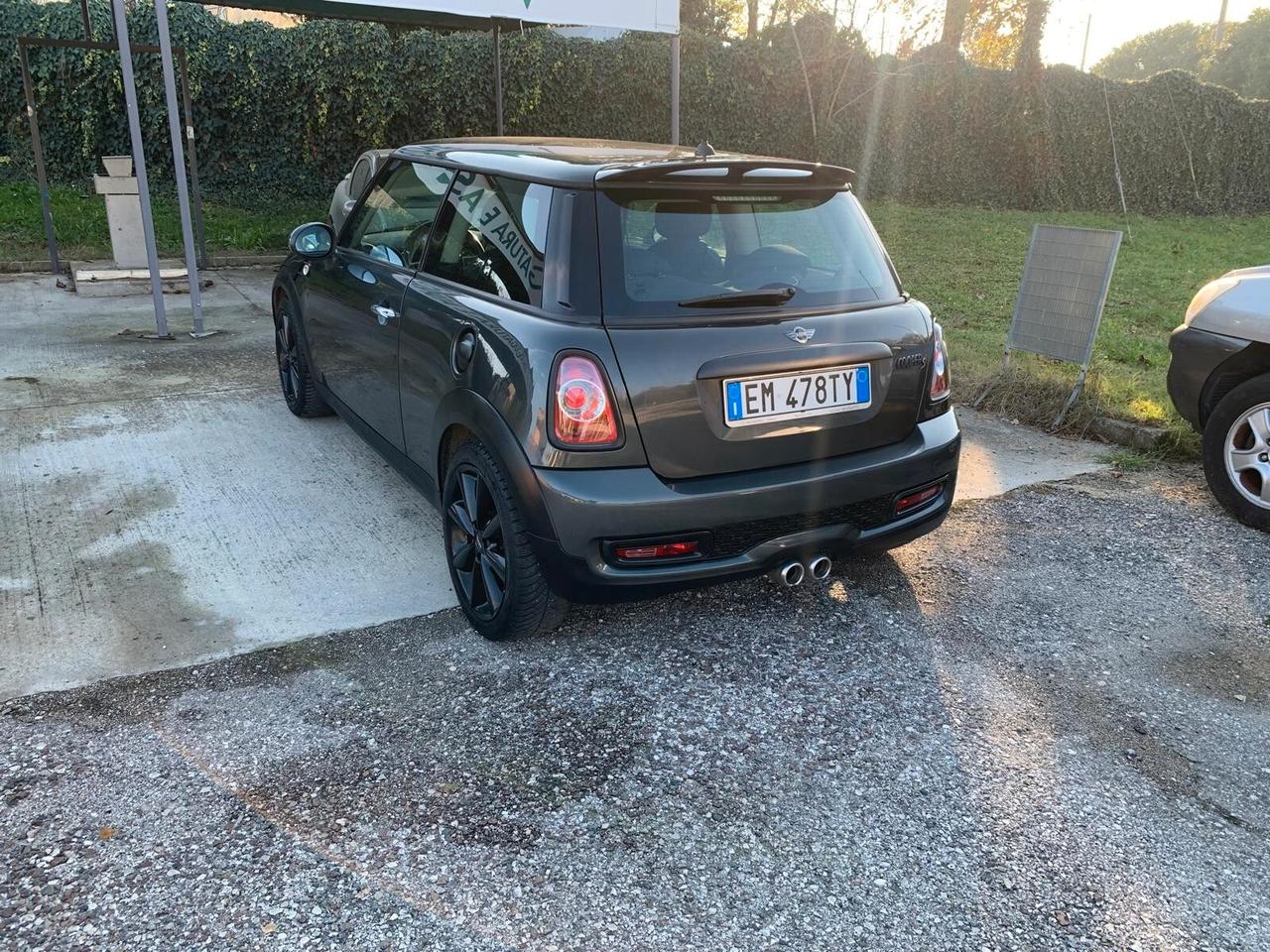 Mini Cooper SD manuale