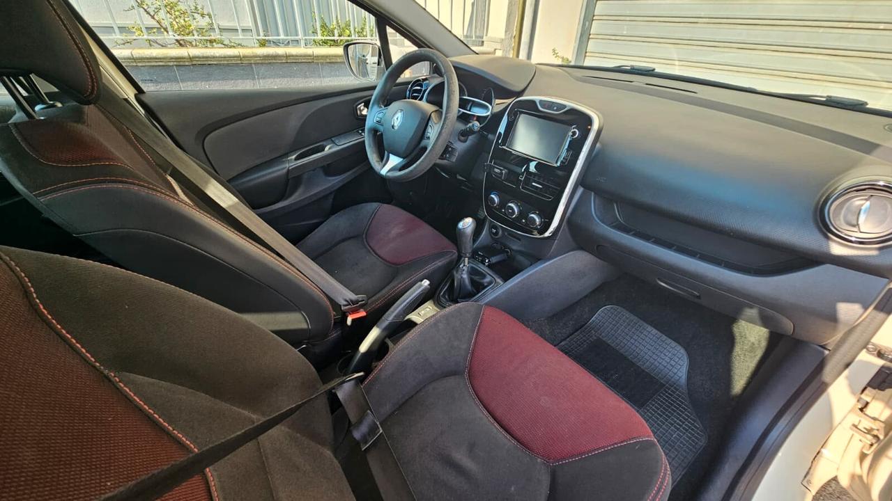 Renault Clio 1.5 dCi 75cv S&S 2016 NAVIGATORE
