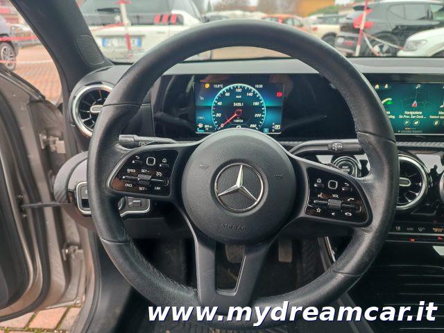 MERCEDES-BENZ A 180 d Automatic Premium 116cv