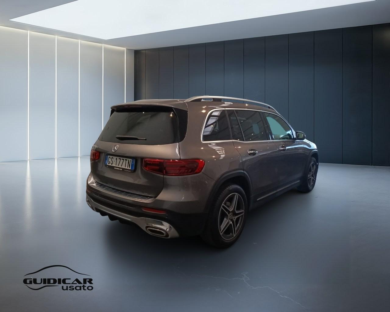 Mercedes-Benz GLB - X247 2023 - GLB 200 d AMG Line Premium auto