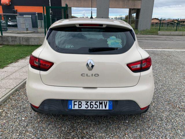 RENAULT Clio 1.2 75 CV 5 porte Duel