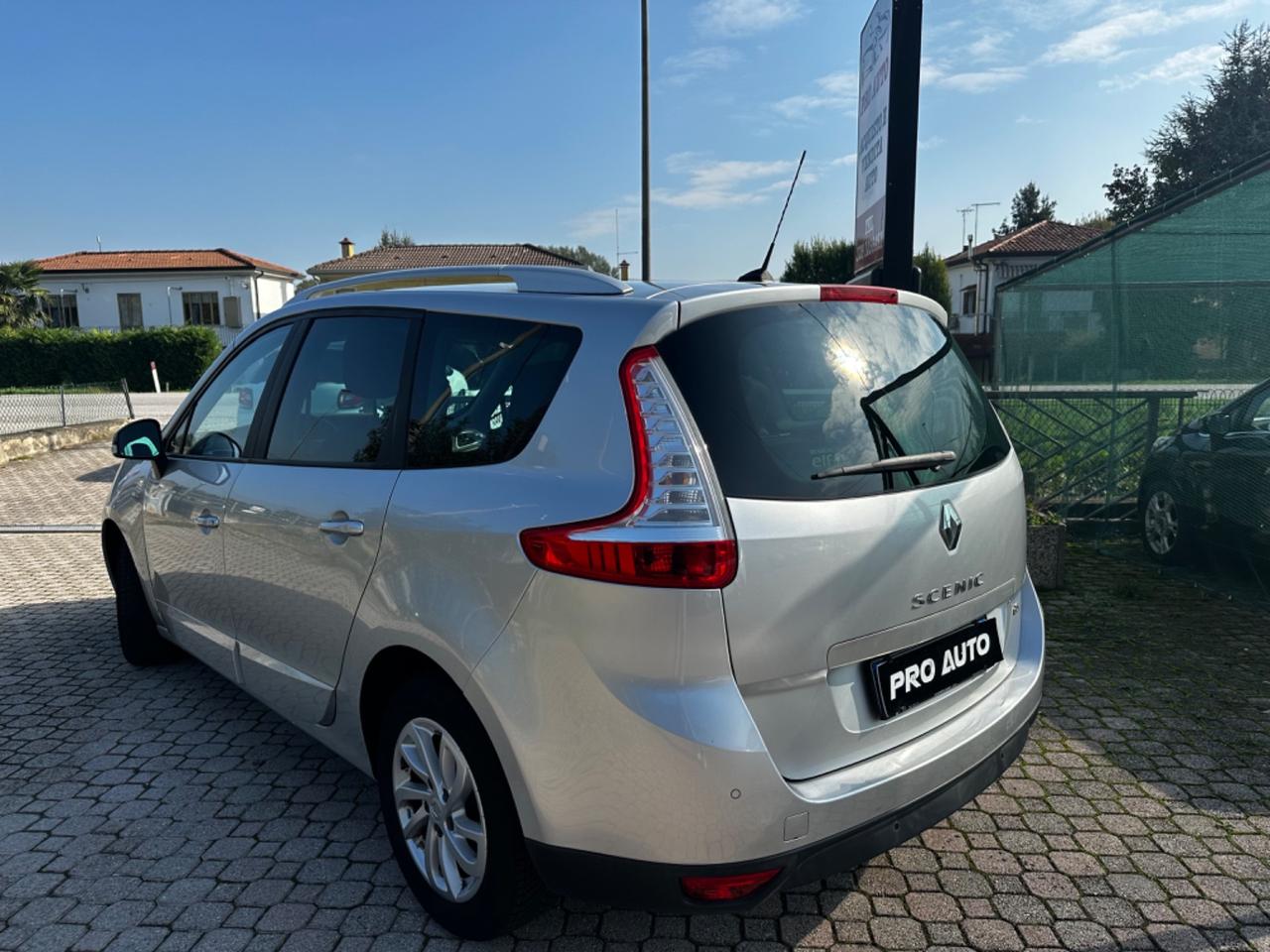 Renault Scenic Scénic XMod 1.5 dCi 110CV 7 POSTI 2015