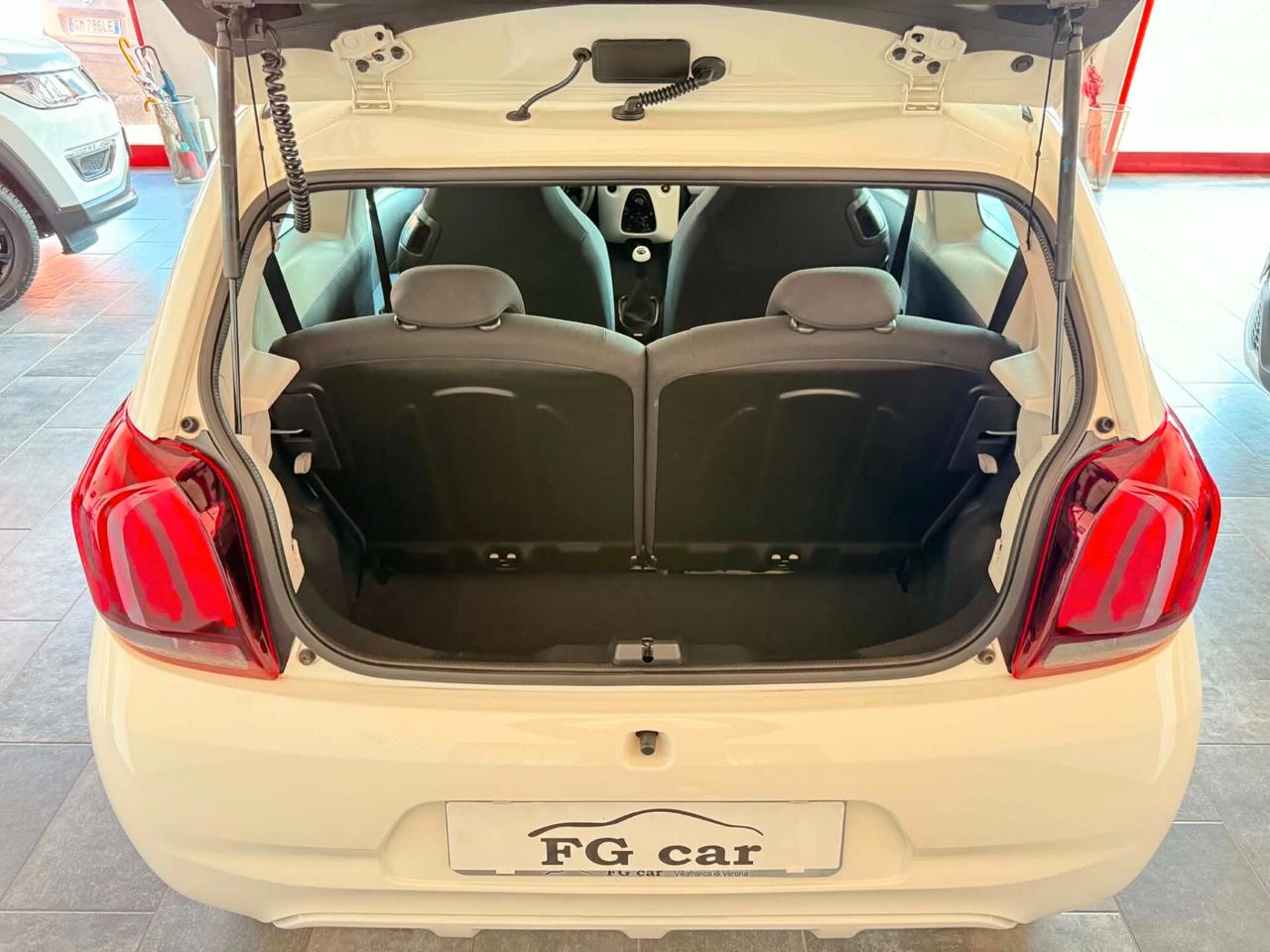 Peugeot 108 1.2 82Cv 3 porte Allure NEOPATENTATI
