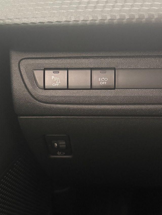 PEUGEOT 2008 1° serie PureTech 82 S&S Allure