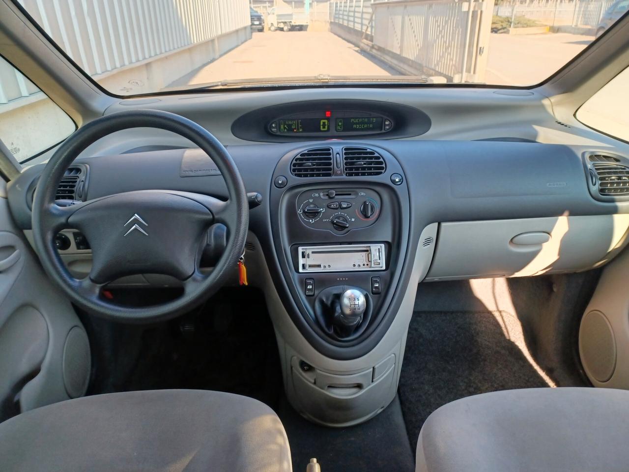Citroen Xsara Picasso 1.6 16V Exclusive