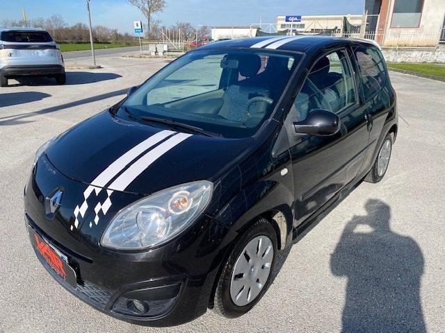 RENAULT Twingo 1.2 8V "NEOPATENTATI"