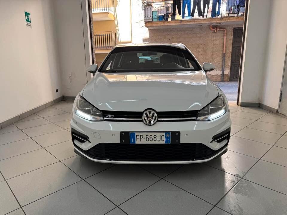 Volkswagen Golf 7.5 1.6 TDI 115 CV 5p. R-line 2018