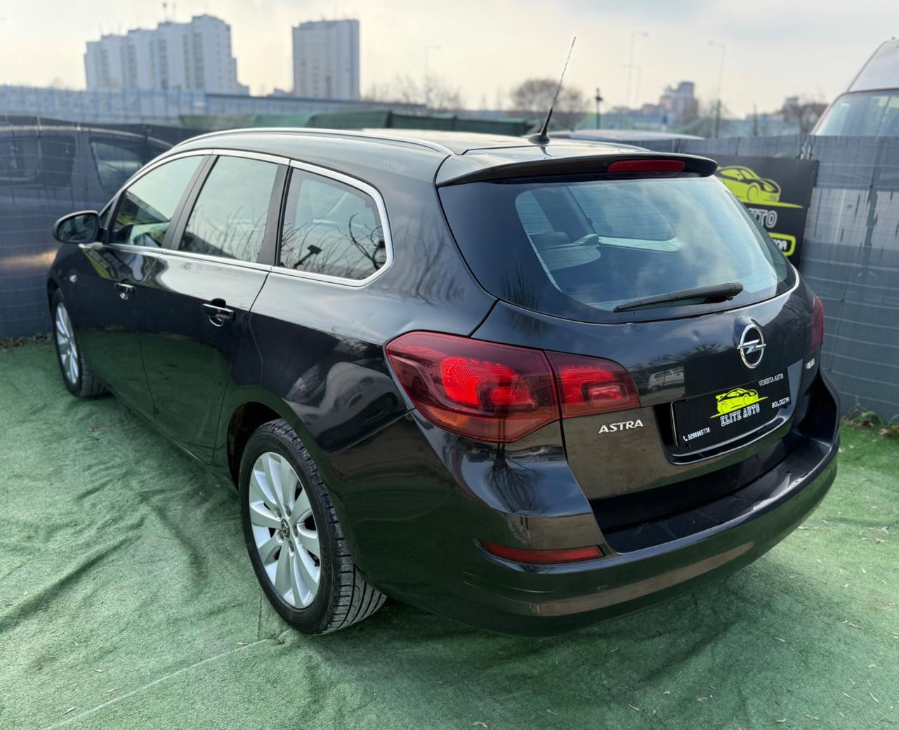 Opel ASTRA 2012 SW 1.7 DIESEL SPORTS TOURER COSMO