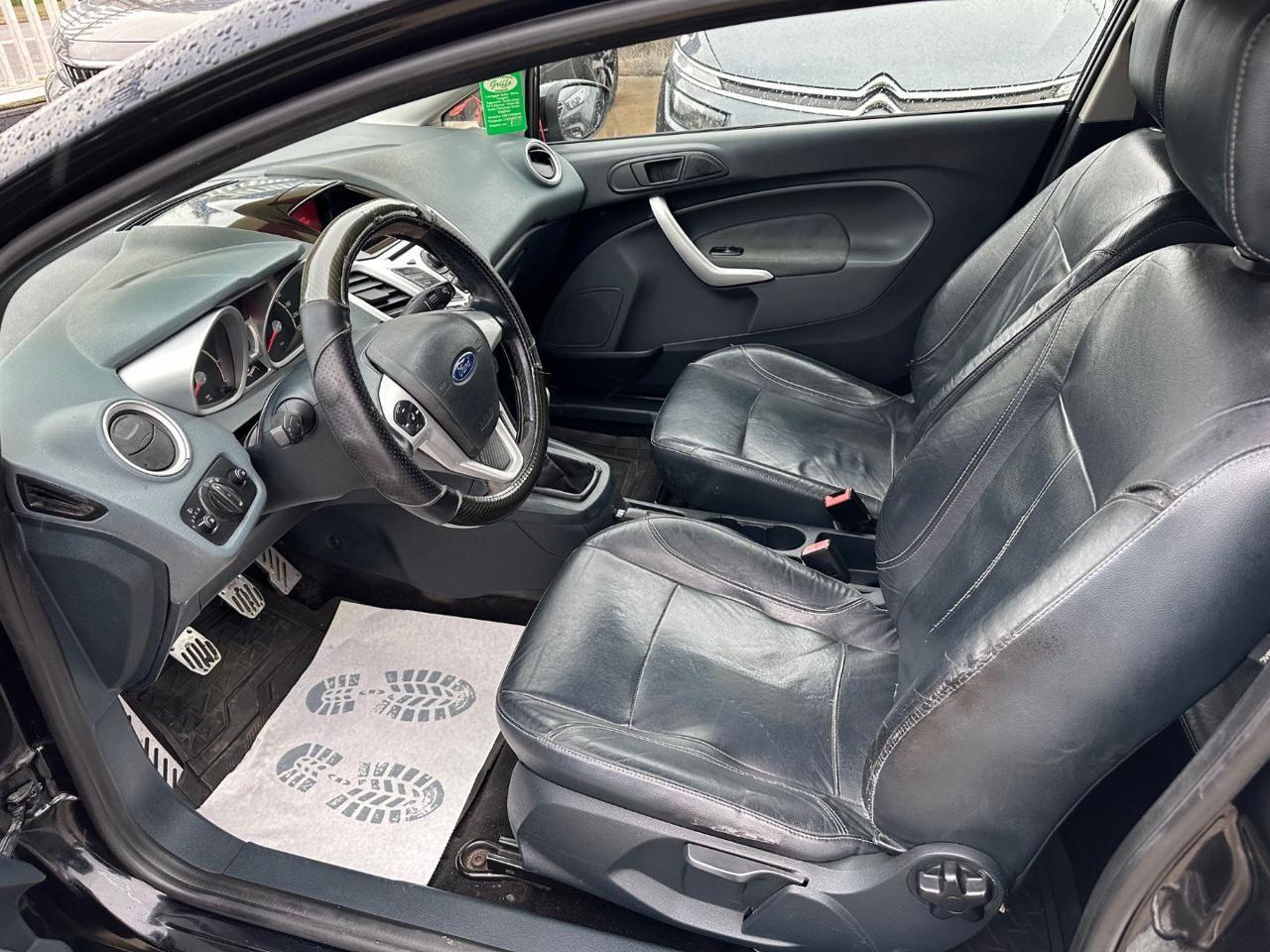 Ford Fiesta 1.4 3 porte Bz.- GPL Titanium