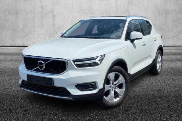 VOLVO XC40 D3 AWD Geartronic Momentum