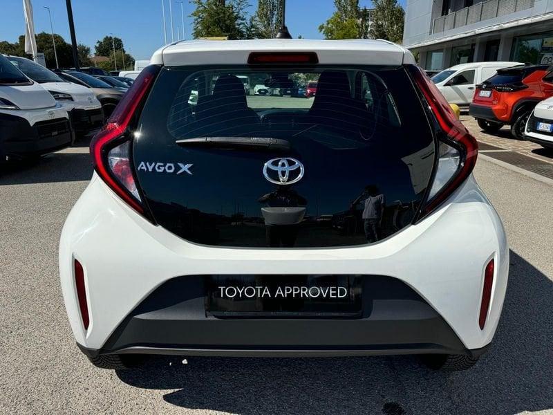 Toyota Aygo X 1.0B (72 CV) Active