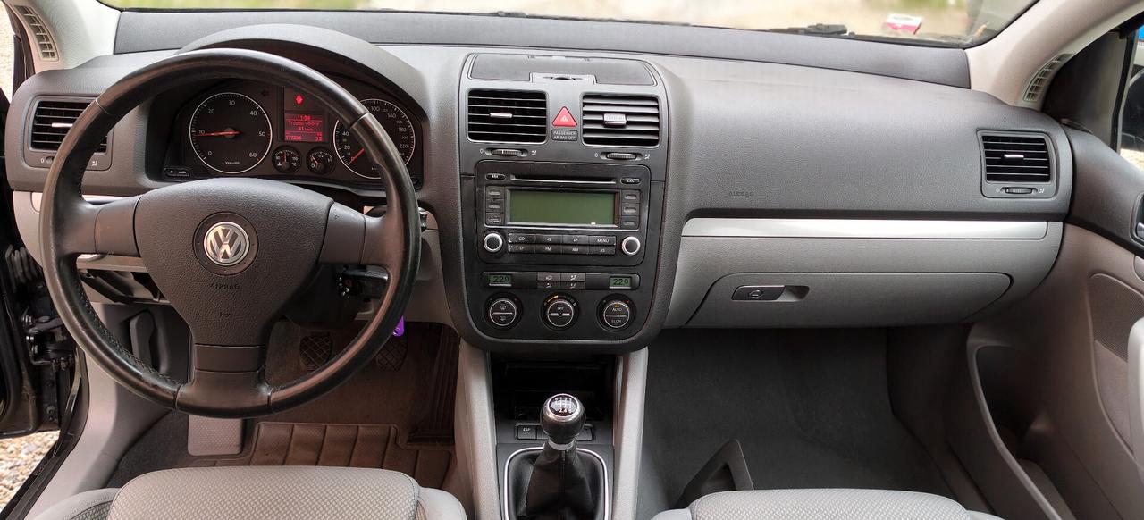 Volkswagen Golf 2.0 16V TDI 4mot 5p Sportline