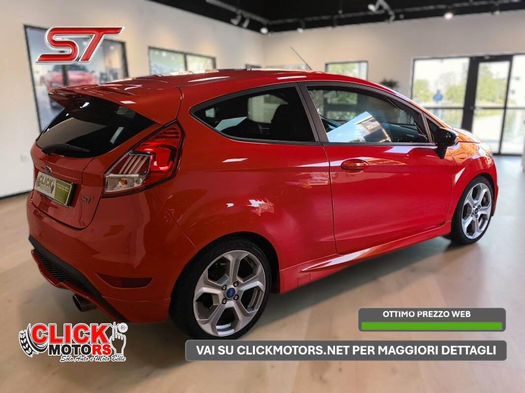 Ford Fiesta Fiesta VI 2015 1.6 ST 182cv+57