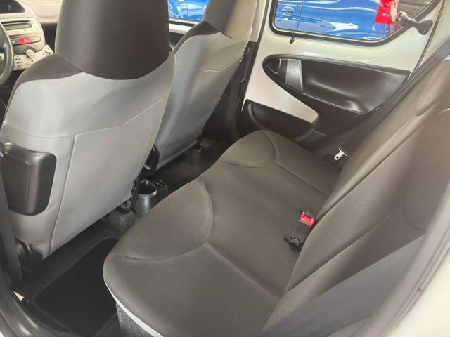 TOYOTA Aygo 1.0 12V VVT-i 5 porte Active Connect