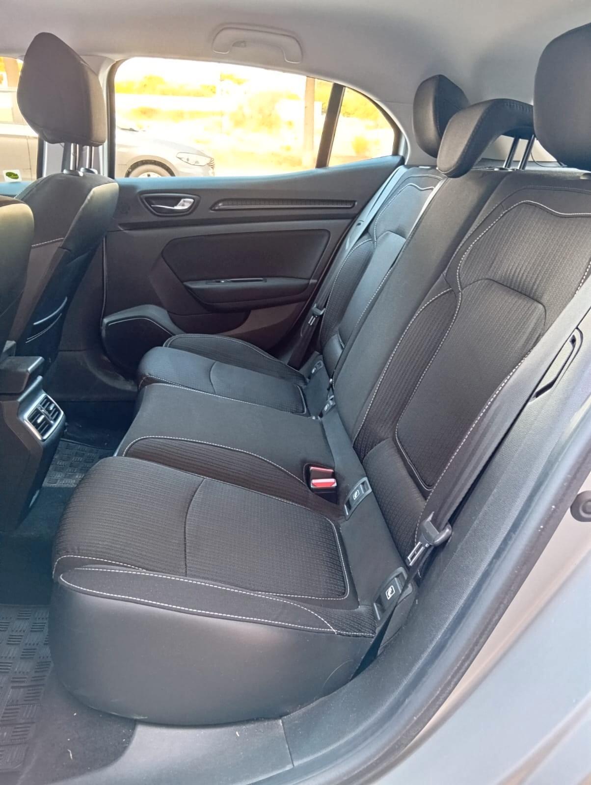 Renault Megane 110 CV Energy Intens