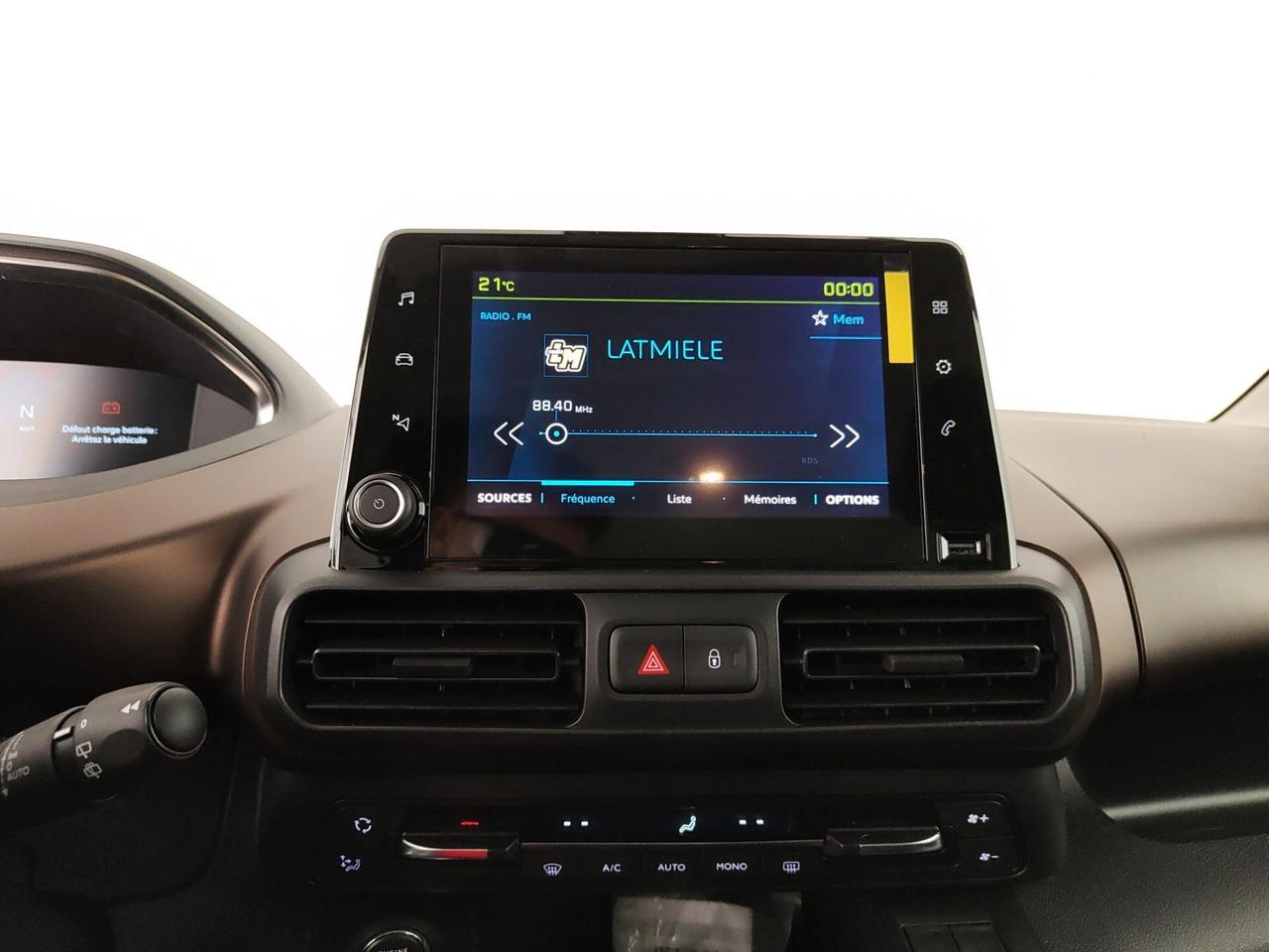 Peugeot Rifter e-Rifter motore elettrico 136 CV 50kWh GT Standard