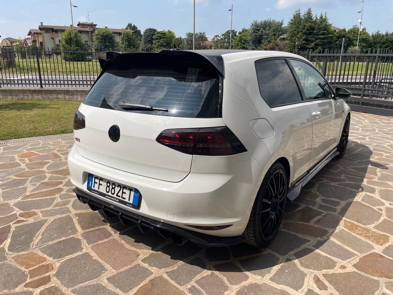 Volkswagen Golf GTI Performance 2.0 TSI 3p. BlueMotion Technology
