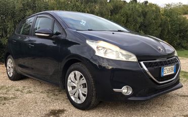 Peugeot 208 1.4 HDi 68 CV 5 porte Active