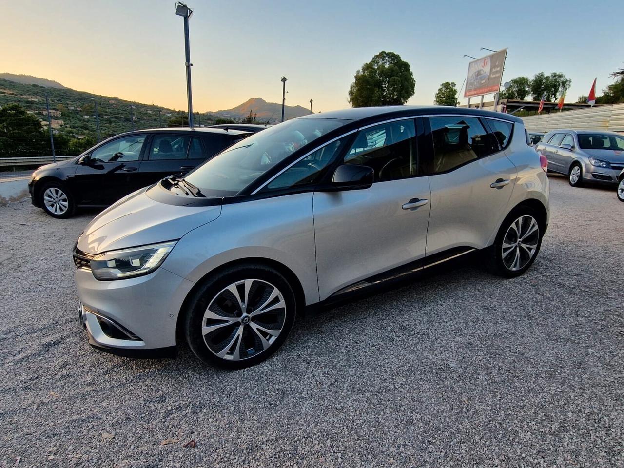 Renault Scenic Scénic dCi 130 CV EDC Energy Bose