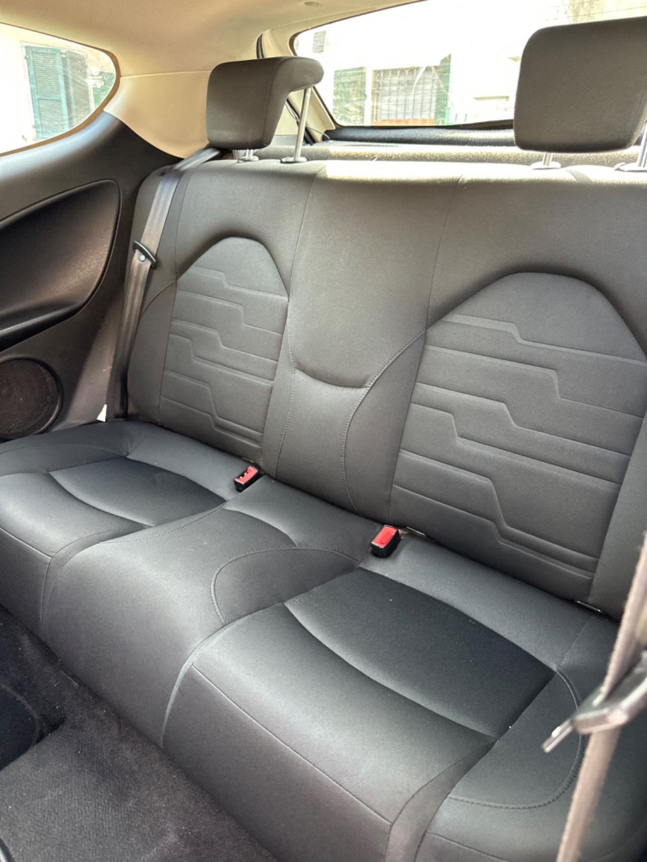 Alfa Romeo MITO 1.4 78 CV 8V S&S PROGRESSION NEOPAT KMCERT