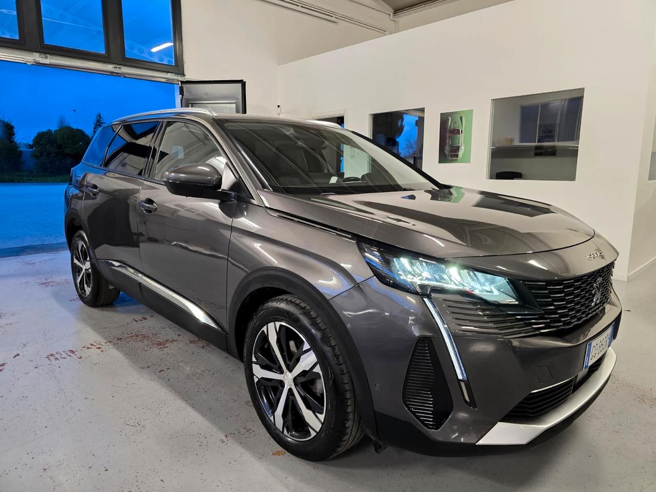 Peugeot 5008 BlueHDi 180 S&S EAT8 Allure Pack