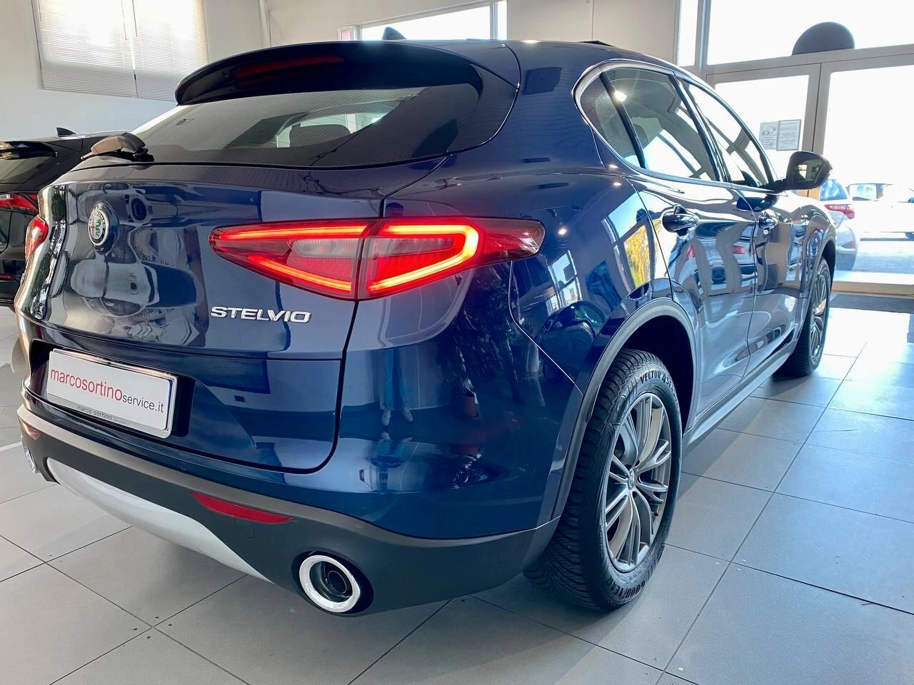 Alfa Romeo Stelvio 2.2 Turbodiesel 180 CV AT8 Q4 TETTO APRIBILE