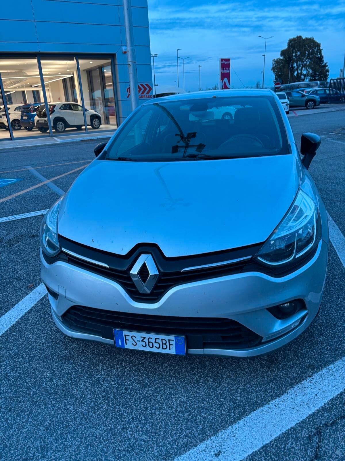 Renault Clio dCi 8V 90 CV Start&Stop 5 porte Energy Duel